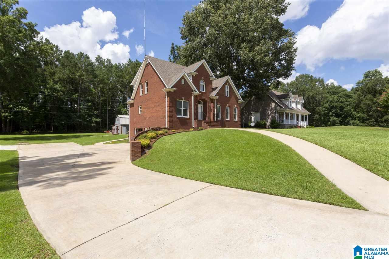 16 Baron Drive Chelsea, AL 35043 - Photo 3 of 49