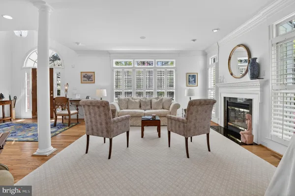 $2,499,000 | 5807 Grosvenor Lane, Bethesda, MD 20814