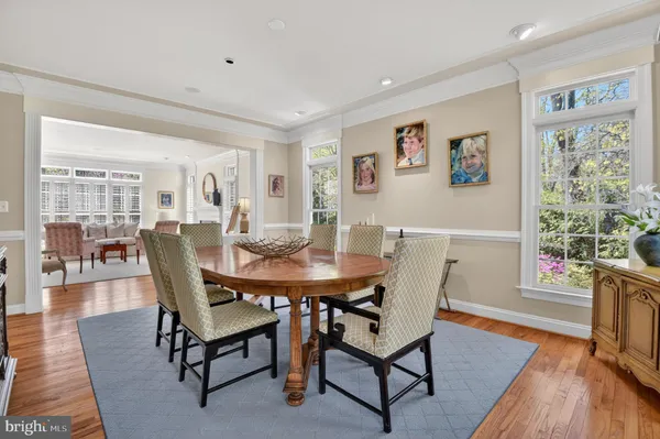 $2,499,000 | 5807 Grosvenor Lane, Bethesda, MD 20814