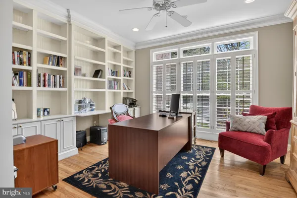 $2,499,000 | 5807 Grosvenor Lane, Bethesda, MD 20814
