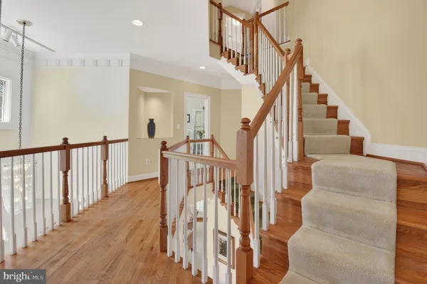 $2,499,000 | 5807 Grosvenor Lane, Bethesda, MD 20814
