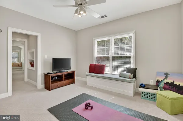 $2,499,000 | 5807 Grosvenor Lane, Bethesda, MD 20814