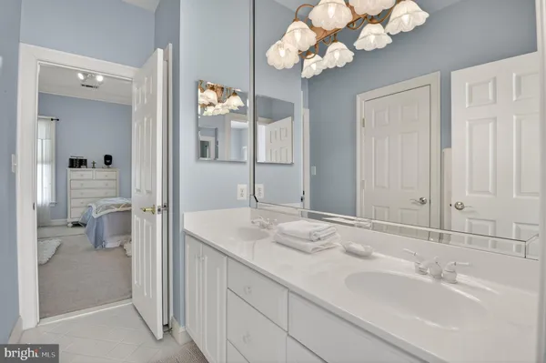 $2,499,000 | 5807 Grosvenor Lane, Bethesda, MD 20814