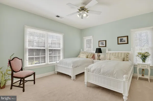 $2,499,000 | 5807 Grosvenor Lane, Bethesda, MD 20814