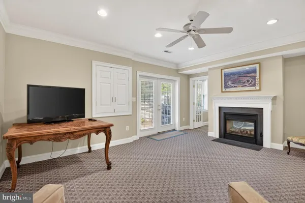 $2,499,000 | 5807 Grosvenor Lane, Bethesda, MD 20814