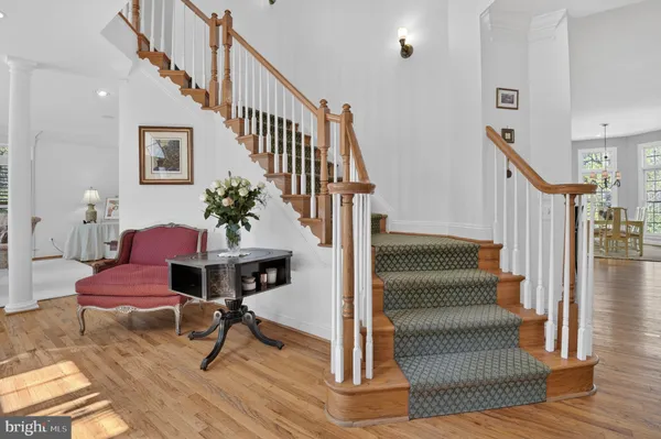 $2,499,000 | 5807 Grosvenor Lane, Bethesda, MD 20814