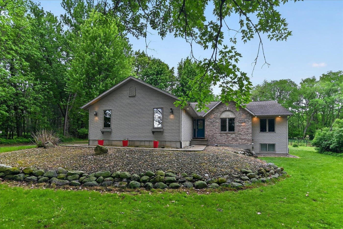 4454 Beale Street Madison, WI 53711 - Photo 1 of 47
