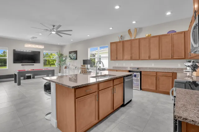 $6,000 | 15866 Orchard Drive, Westlake, FL 33470