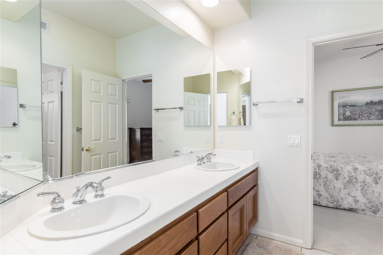 927 Cookie Lane Fallbrook, CA 92028 - Photo 11 of 25 Gallery Image 11