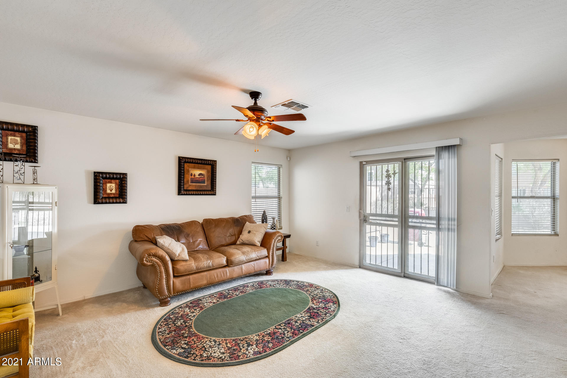 3127 West Alta Vista Road Phoenix, AZ 85041 - Photo 15 of 37 Gallery Image 15