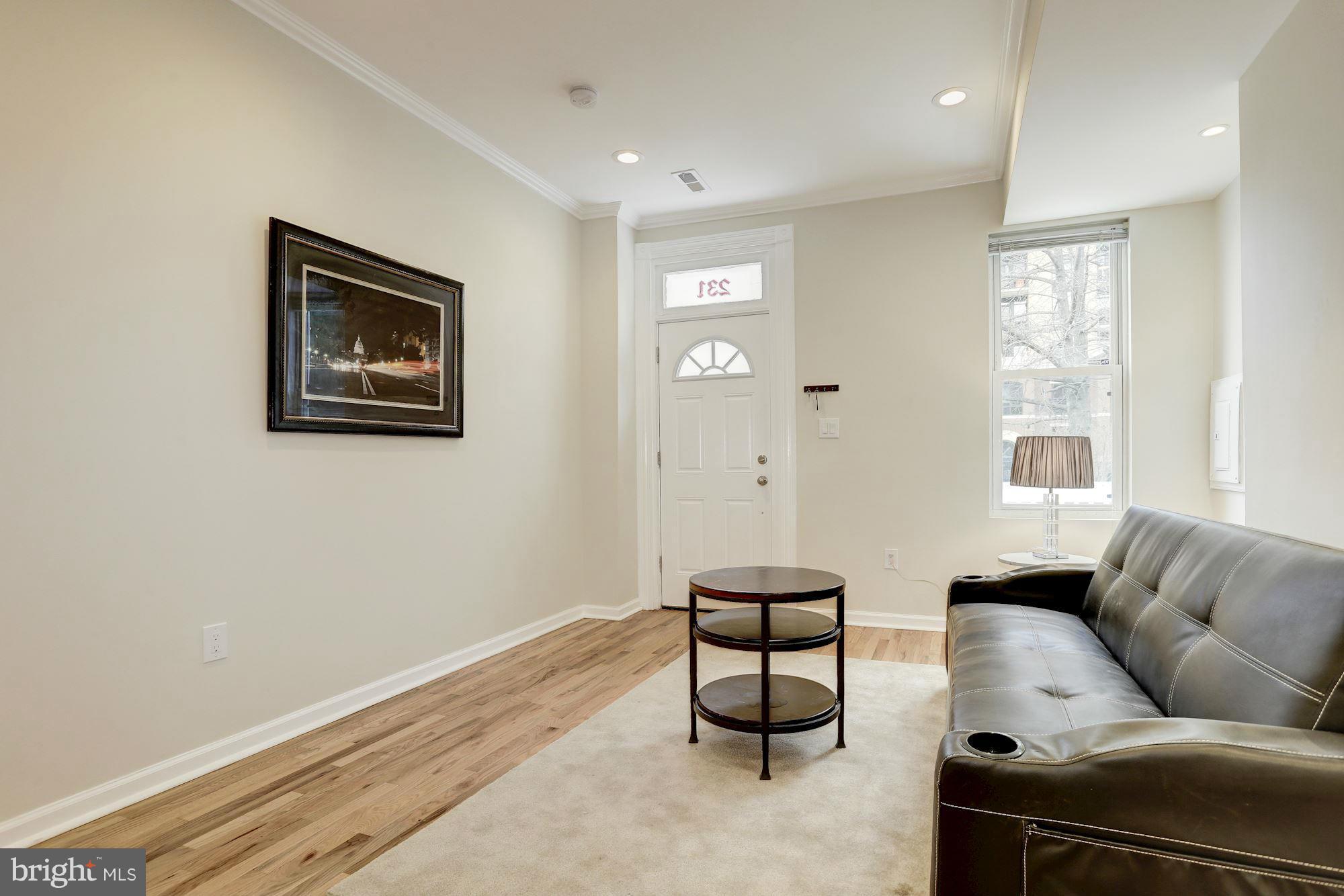 231 K Street Northeast Washington, DC 20002 - Photo 4 of 19 Living Room
