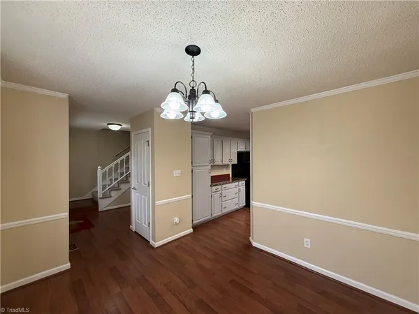 $1,950 | 928 Heatherstone Drive, Winston-Salem, NC 27104