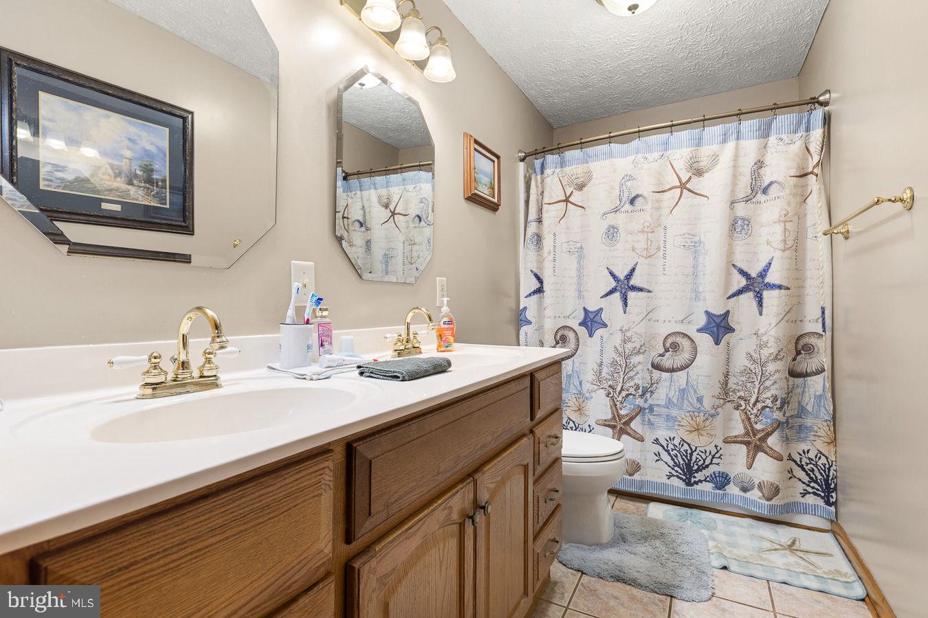 485 Esteppe Road Front Royal, VA 22630 - Photo 19 of 44 Double Sinks