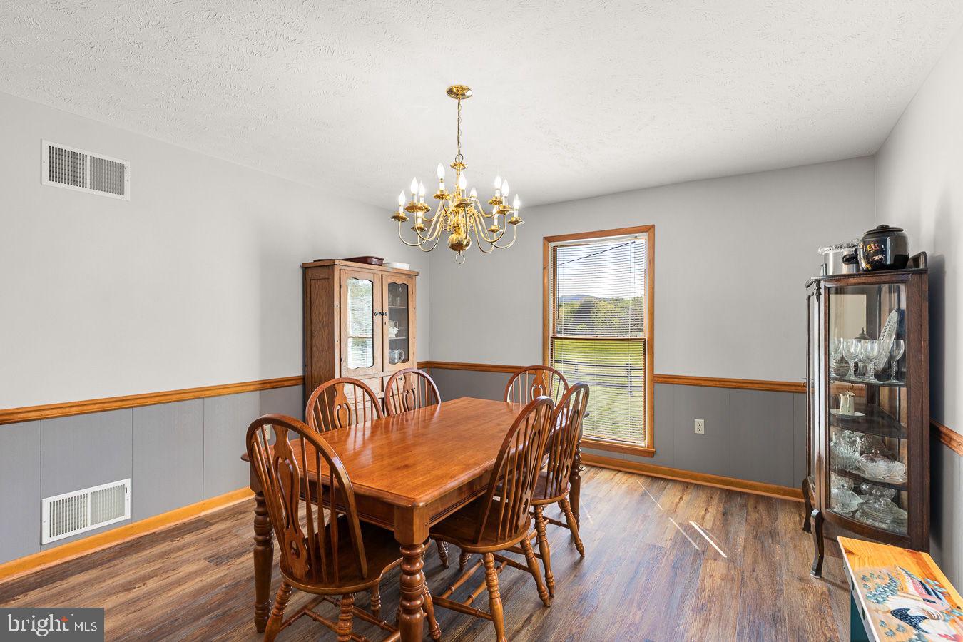 485 Esteppe Road Front Royal, VA 22630 - Photo 20 of 44 Formal Dining Room