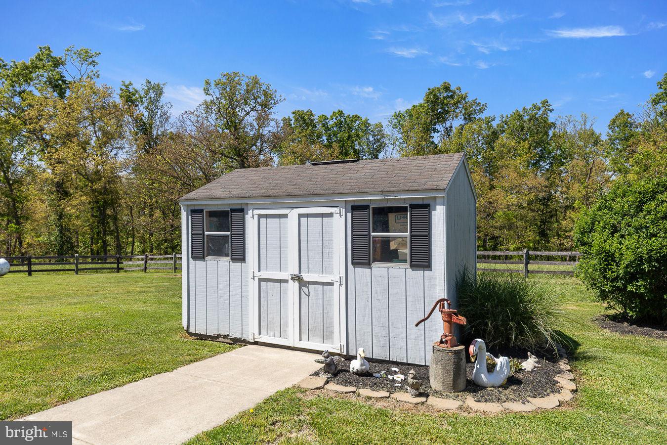 485 Esteppe Road Front Royal, VA 22630 - Photo 6 of 44 Outdoor Storage Shed