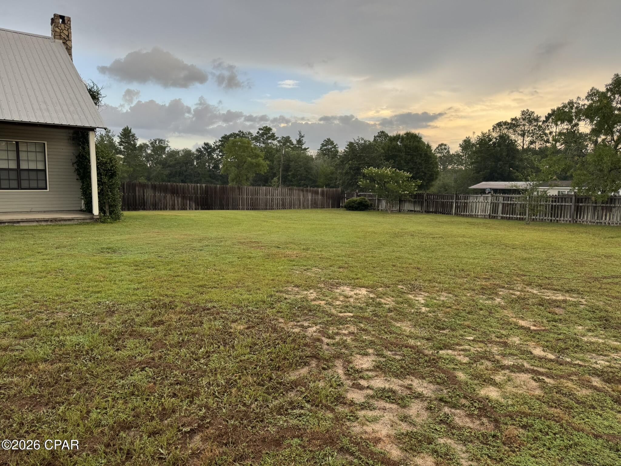 419 Spikes Road Southport, FL 32409 - Photo 3 of 50