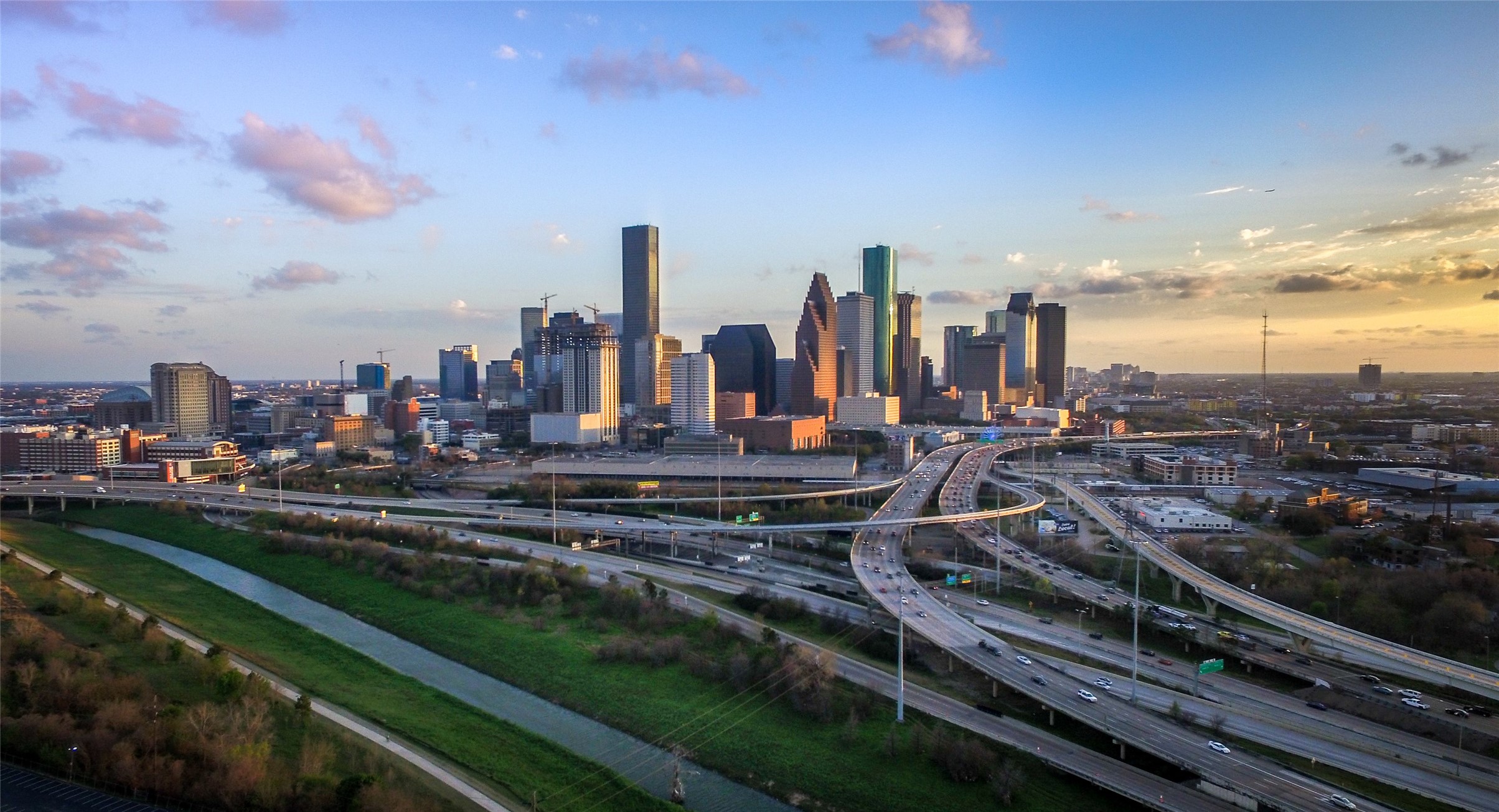 3002 Jensen Drive Houston, TX 77026 - Photo 35 of 42 This prime location offers easy access to major freeways!