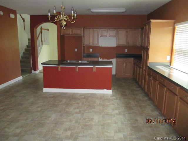 4521 David Cox Road Charlotte, NC 28269 - Photo 4 of 10