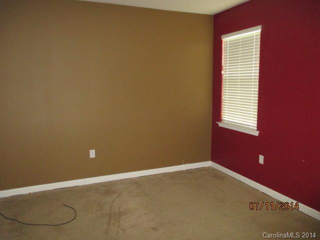 4521 David Cox Road Charlotte, NC 28269 - Photo 7 of 10