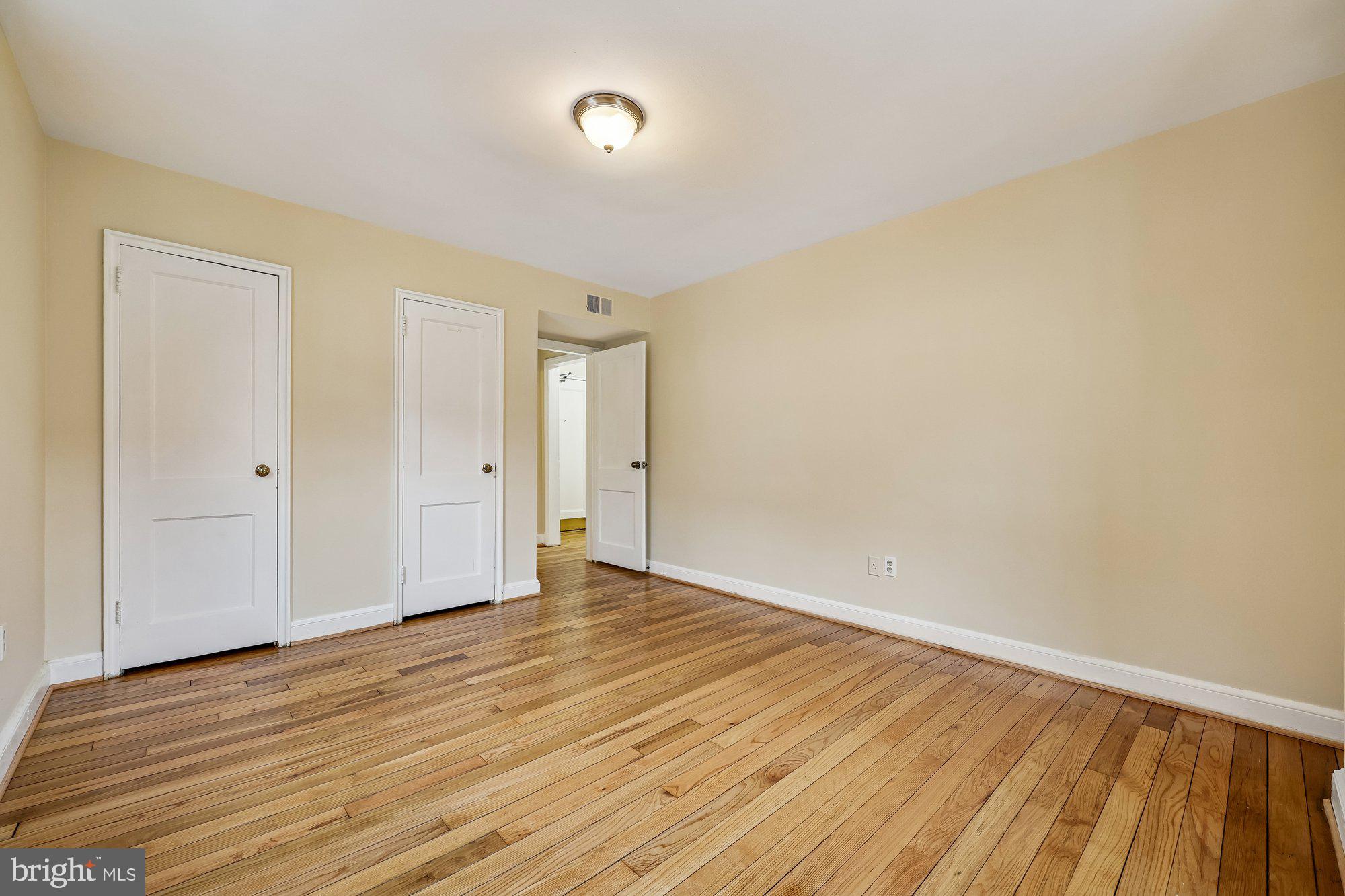 2912 13th Road South, Unit 12104 Arlington, VA 22204 - Photo 27 of 38 Bedroom