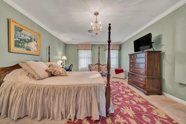 $450,000 | 6640 Parkway Drive, Roanoke, VA 24018