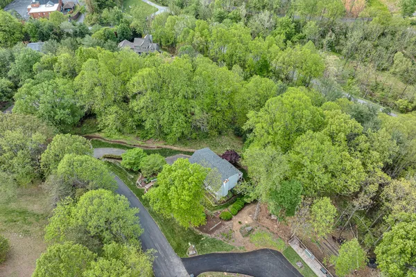 $450,000 | 6640 Parkway Drive, Roanoke, VA 24018