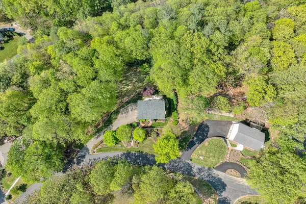 $450,000 | 6640 Parkway Drive, Roanoke, VA 24018