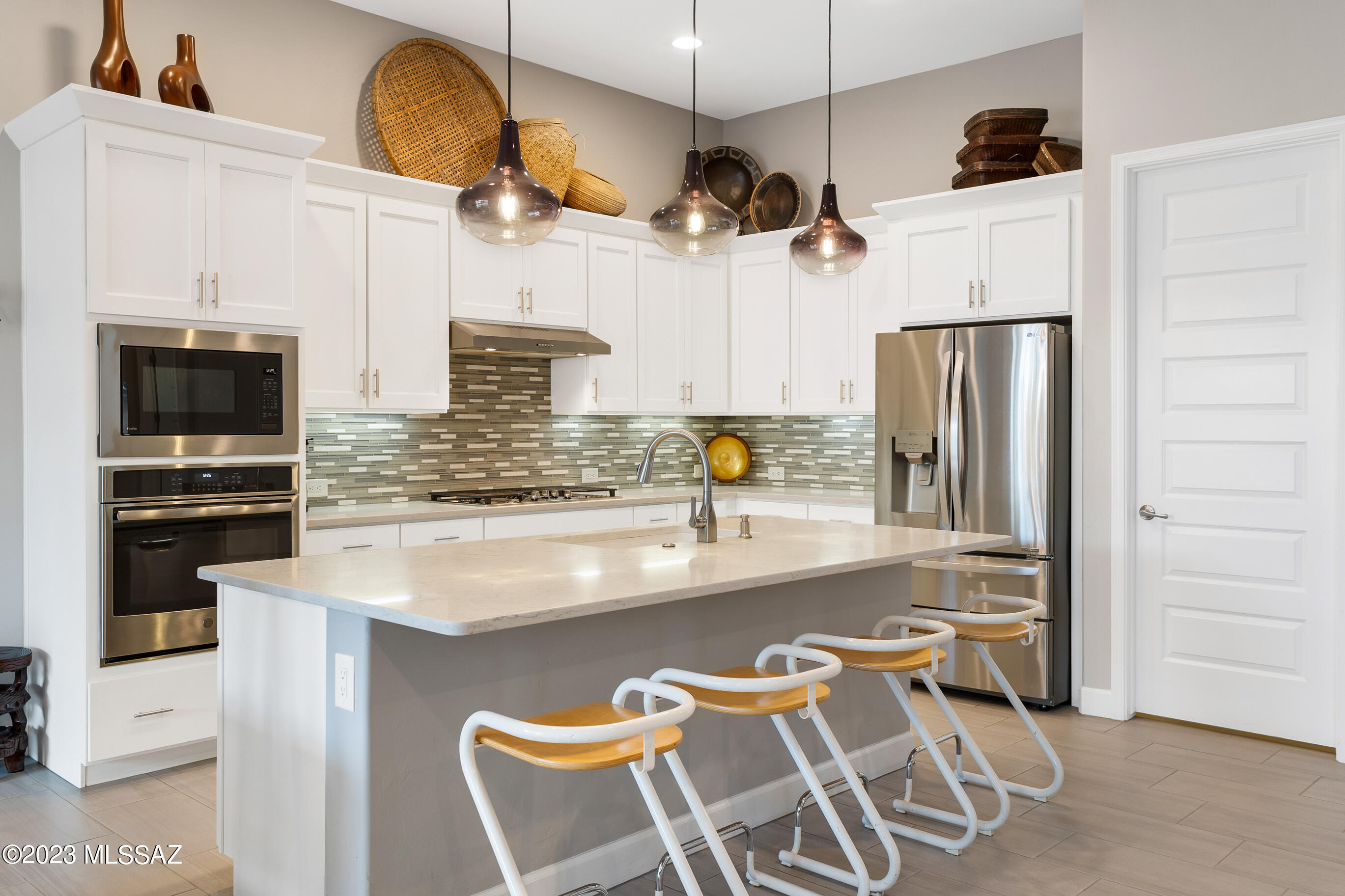 62752 East Border Rock Road Saddlebrooke, AZ 85739 - Photo 11 of 40