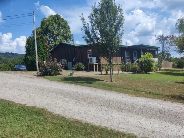 $220,000 | 2314 White Oak Road, Blue Creek, OH 45616