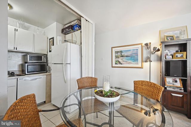 $249,500 | 950 25th Street Northwest, Unit 721N, Washington, DC 20037