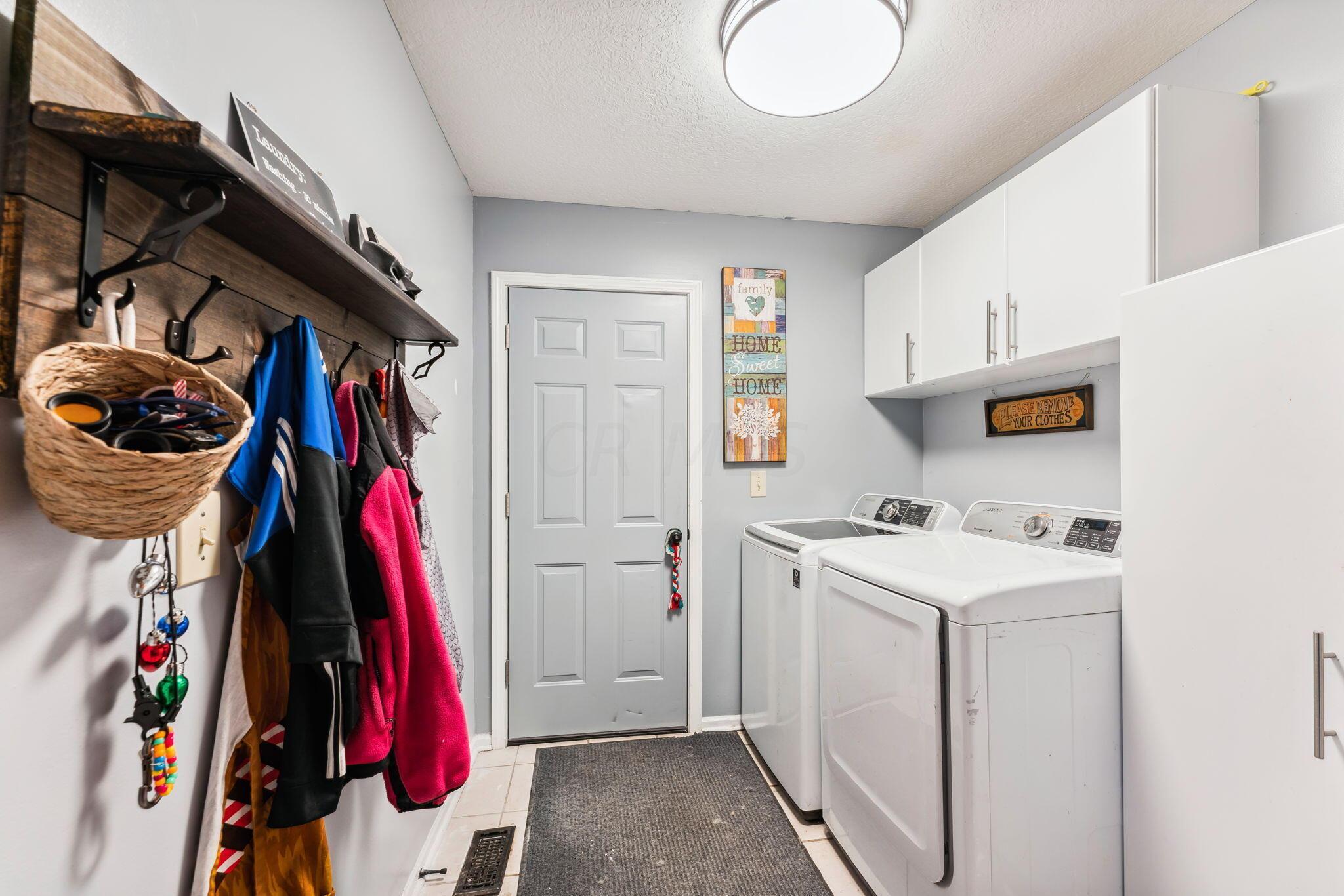51 Roland Court Pataskala, OH 43062 - Photo 33 of 55 Laundry Room