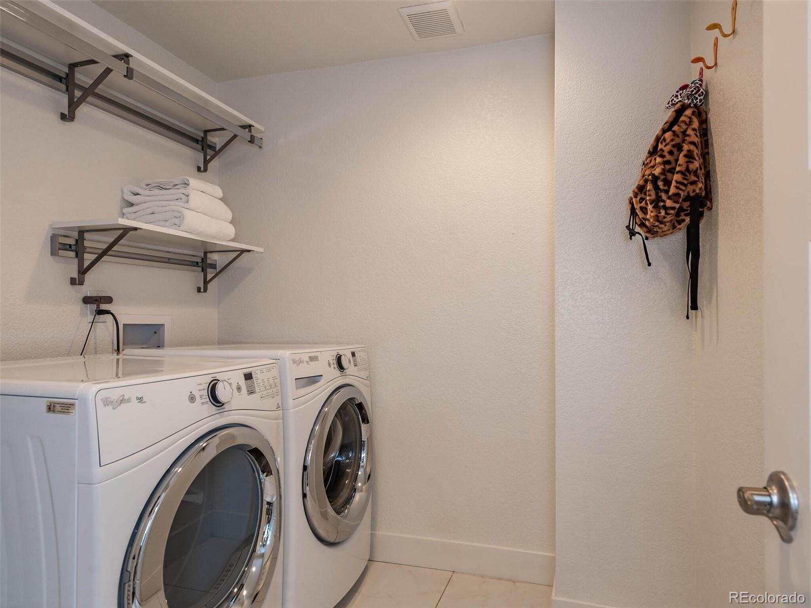 5911 South Eudora Way Centennial, CO 80121 - Photo 21 of 40