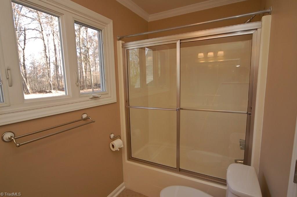 2014 Neelley Road Pleasant Garden, NC 27313 - Photo 20 of 30 Bath