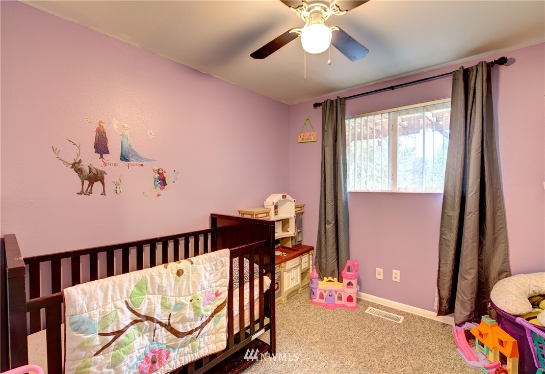 12611 177th Place Southeast Renton, WA 98059 - Photo 9 of 19