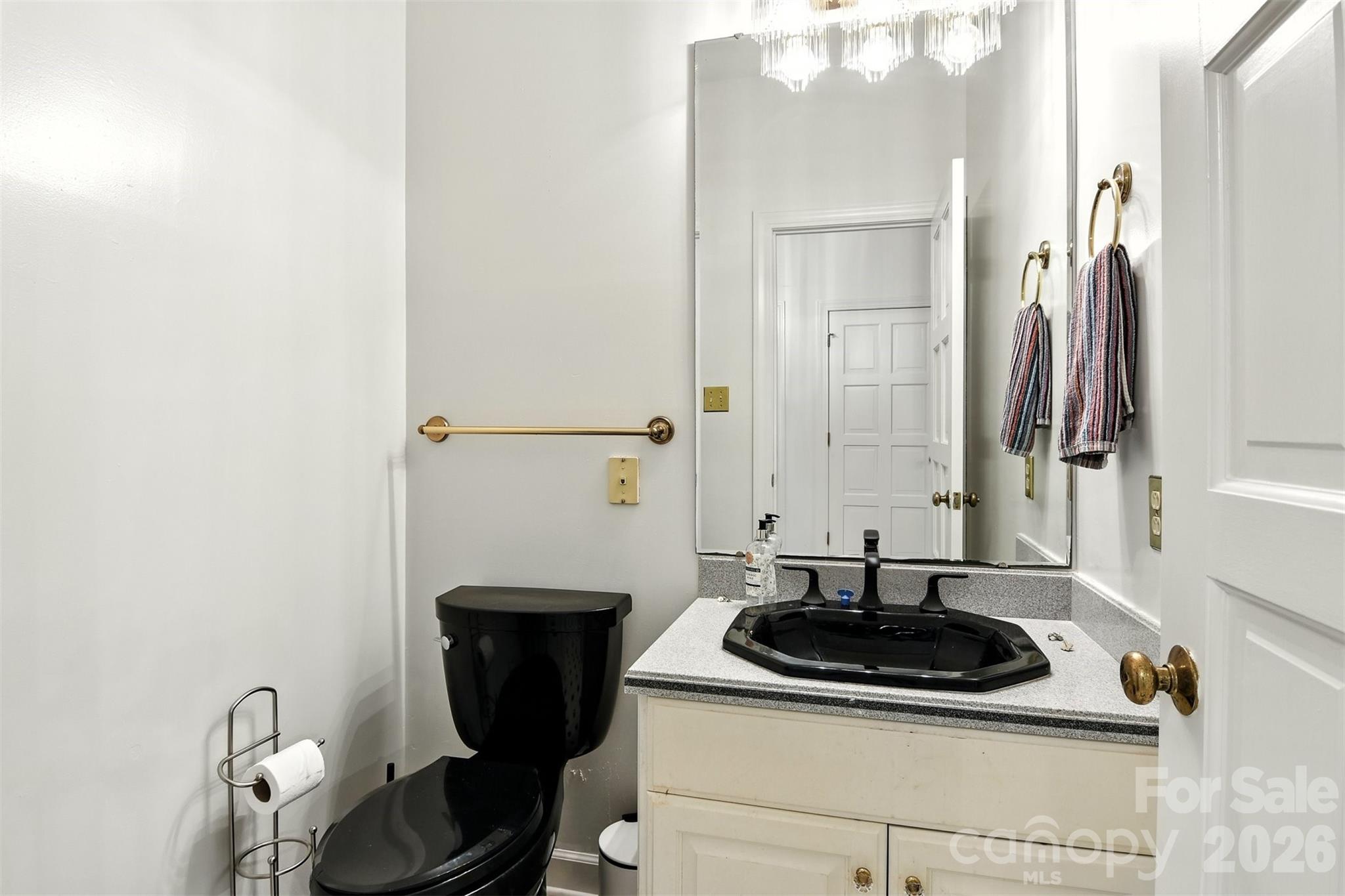 5042 Ridge Land Drive Hickory, NC 28602 - Photo 15 of 47