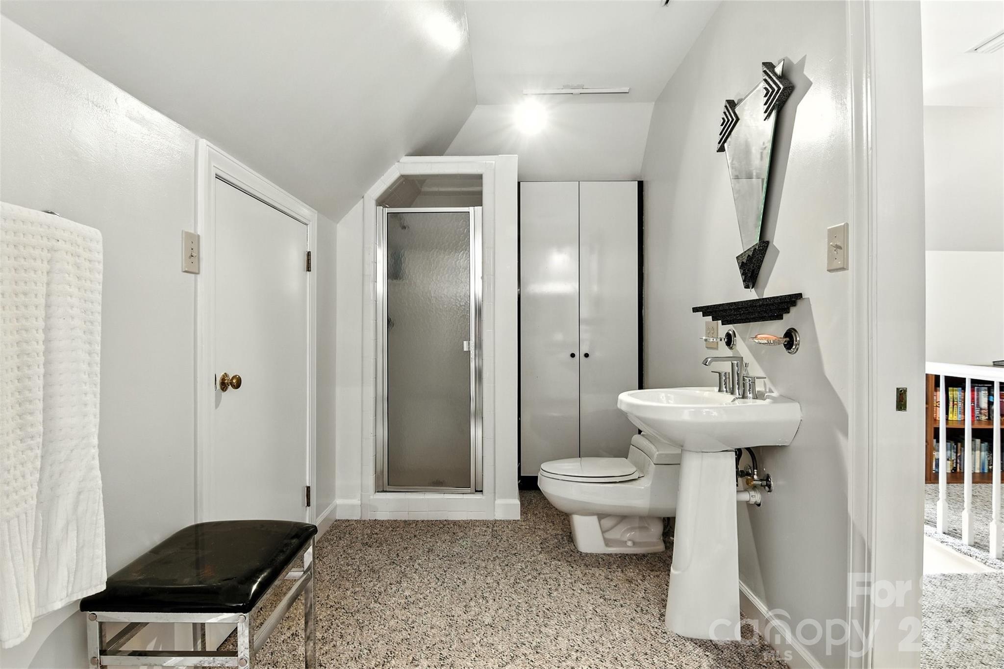 5042 Ridge Land Drive Hickory, NC 28602 - Photo 27 of 47