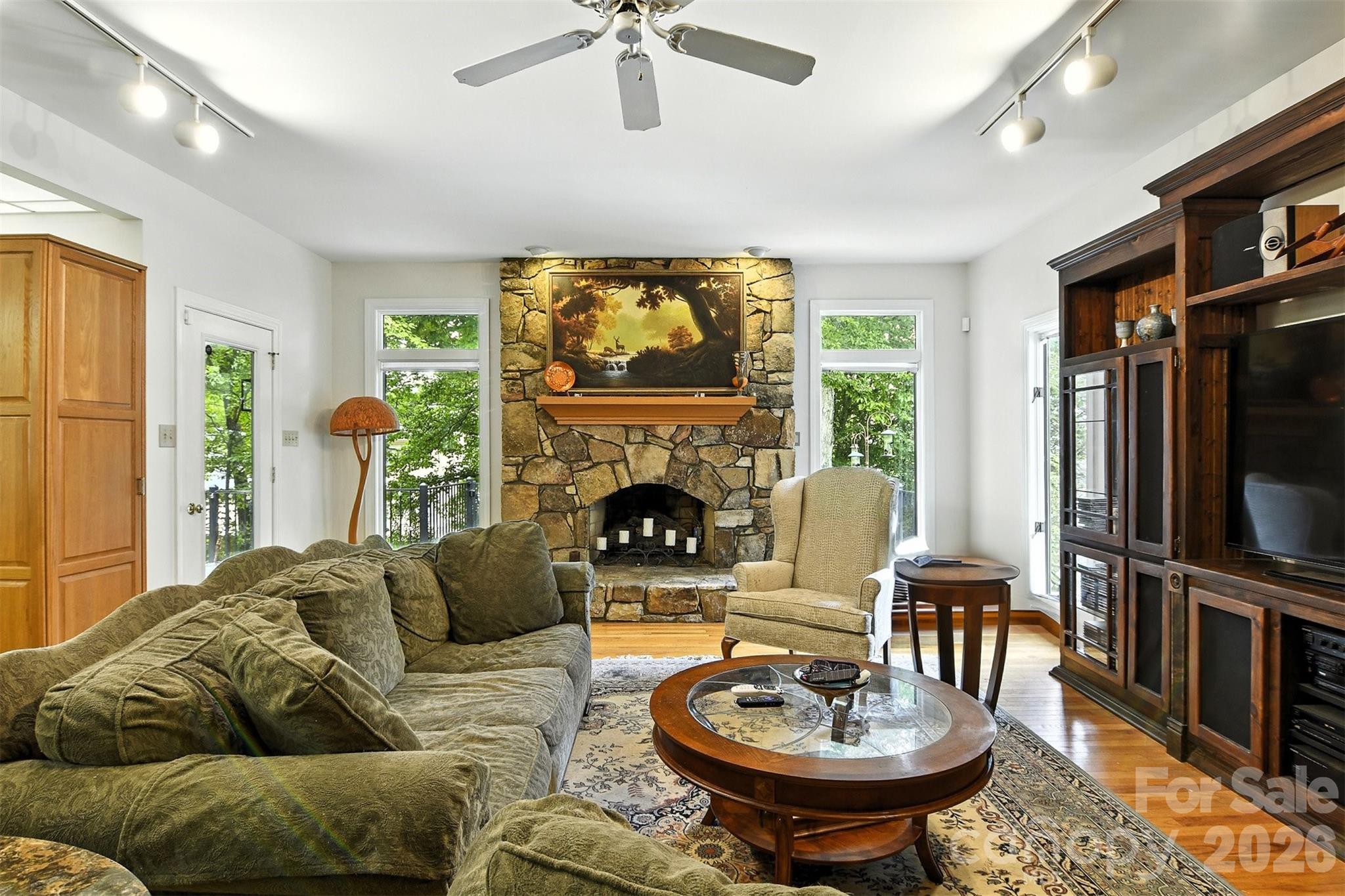 5042 Ridge Land Drive Hickory, NC 28602 - Photo 5 of 47