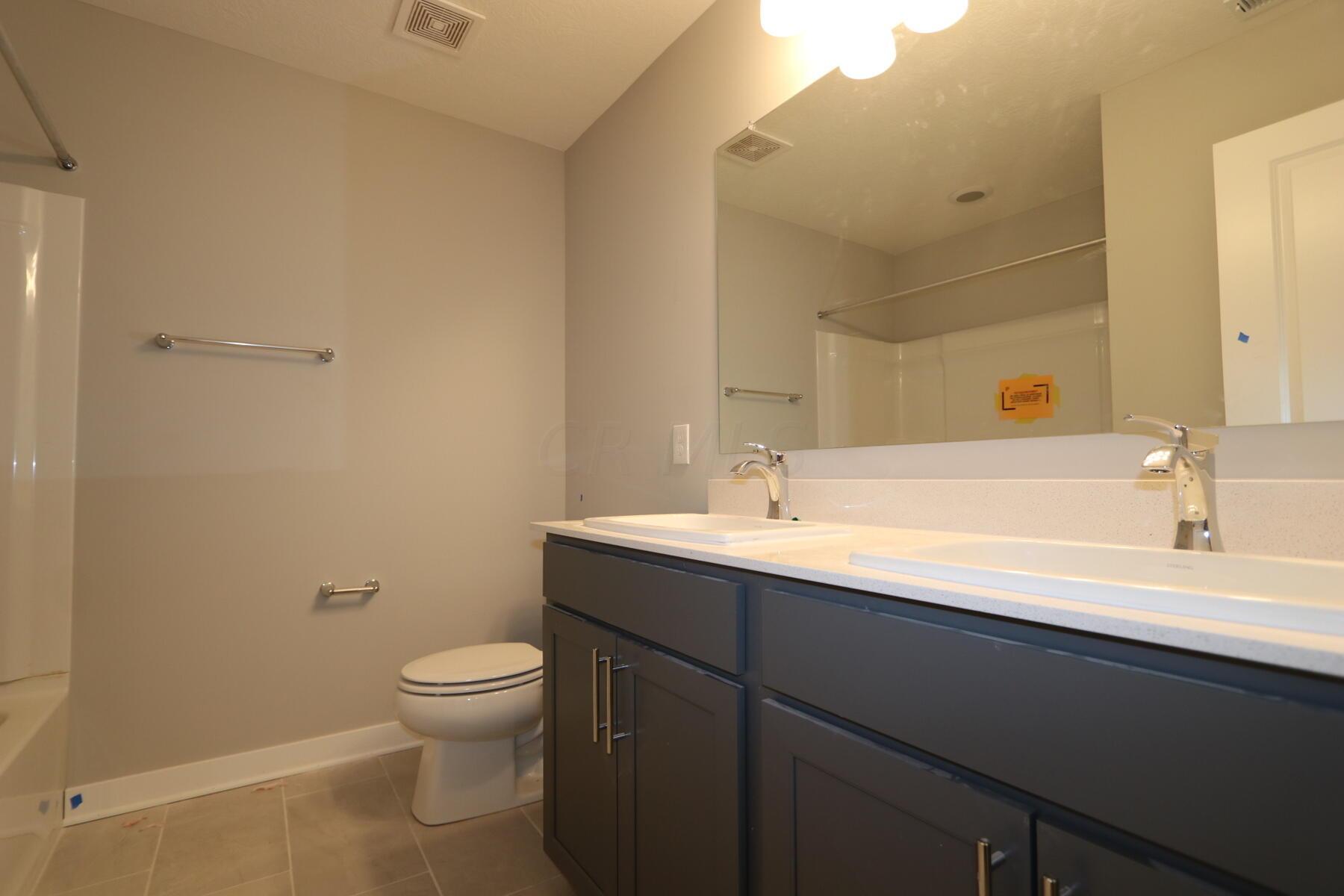 3678 Shoal Way Powell, OH 43065 - Photo 10 of 16 Bathroom