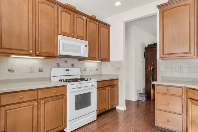 $465,000 | 12 Marlowe Court, Galloway Township, NJ 08205