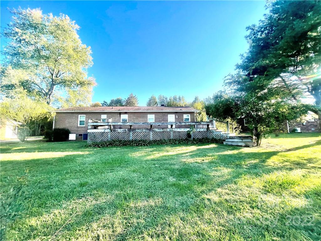 1597 Rink Dam Road Taylorsville, NC 28681 - Photo 3 of 26 Gallery Image 3