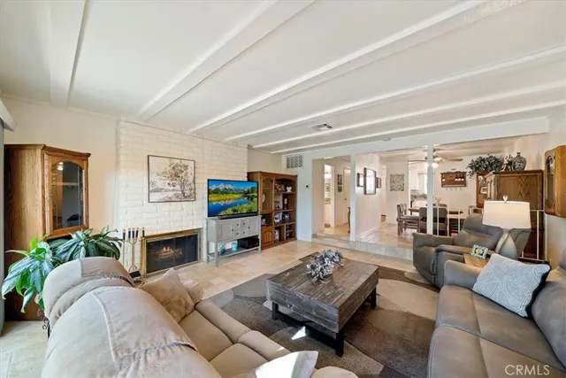 $449,999 | 1040 Central Avenue, Unit 14, Riverside, CA 92507