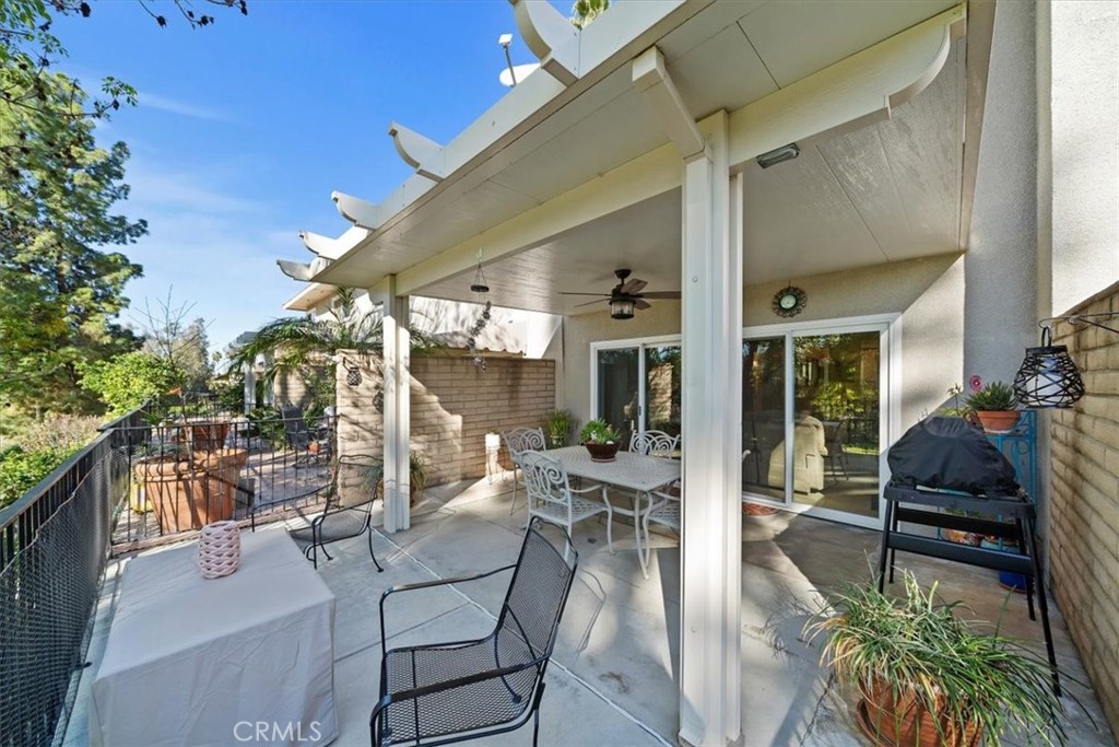 1040 Central Avenue, Unit 14 Riverside, CA 92507 - Photo 26 of 46