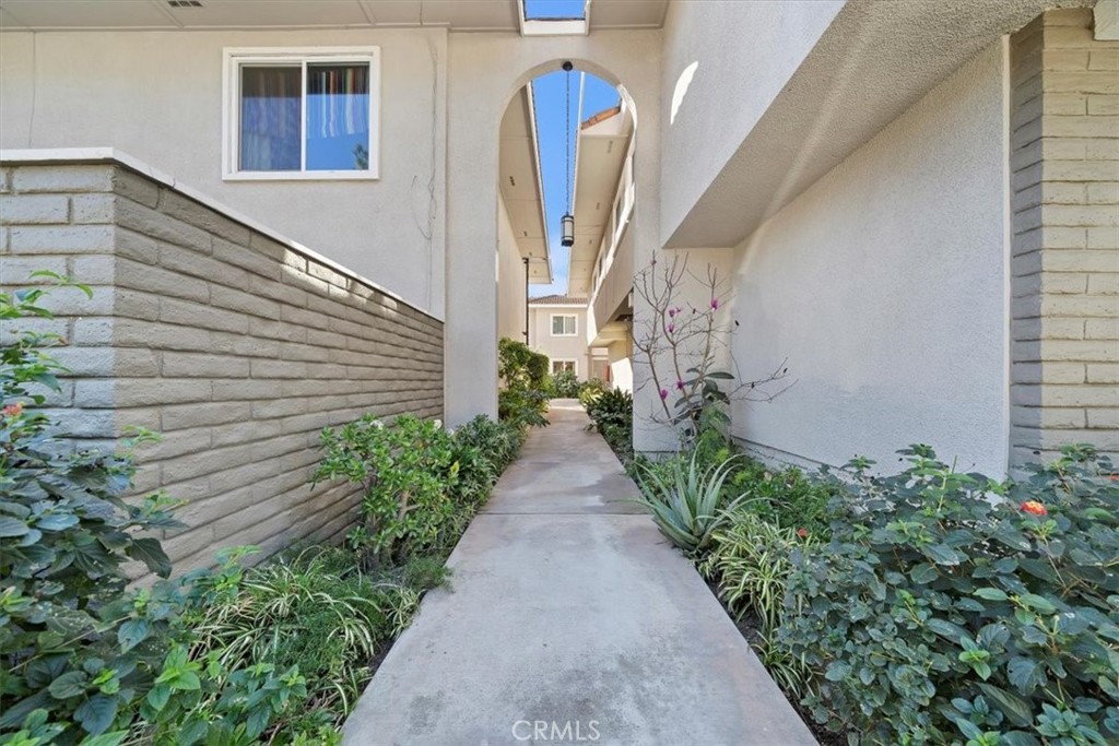 1040 Central Avenue, Unit 14 Riverside, CA 92507 - Photo 28 of 46