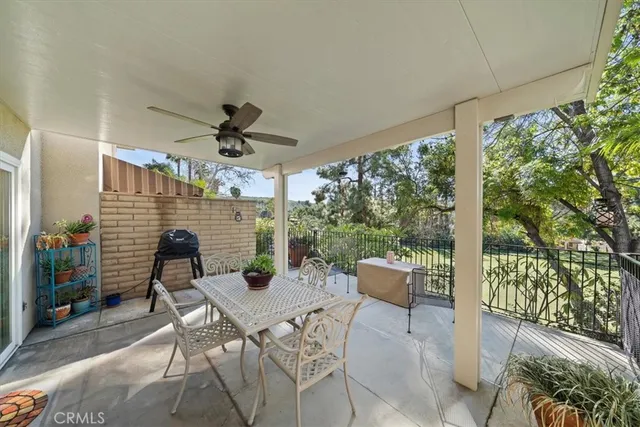 $449,999 | 1040 Central Avenue, Unit 14, Riverside, CA 92507