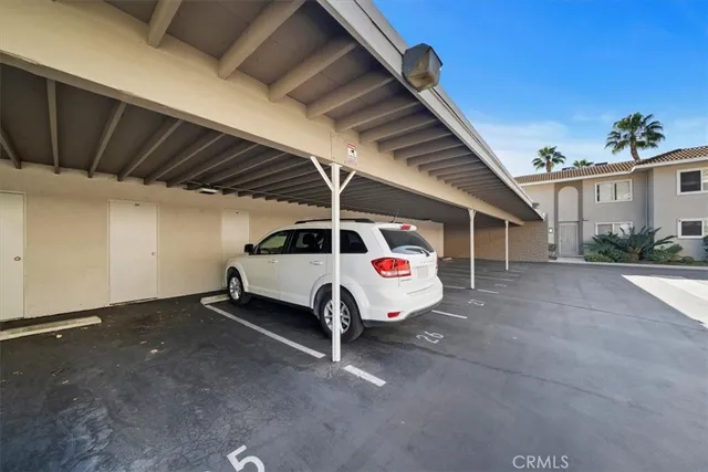 $449,999 | 1040 Central Avenue, Unit 14, Riverside, CA 92507