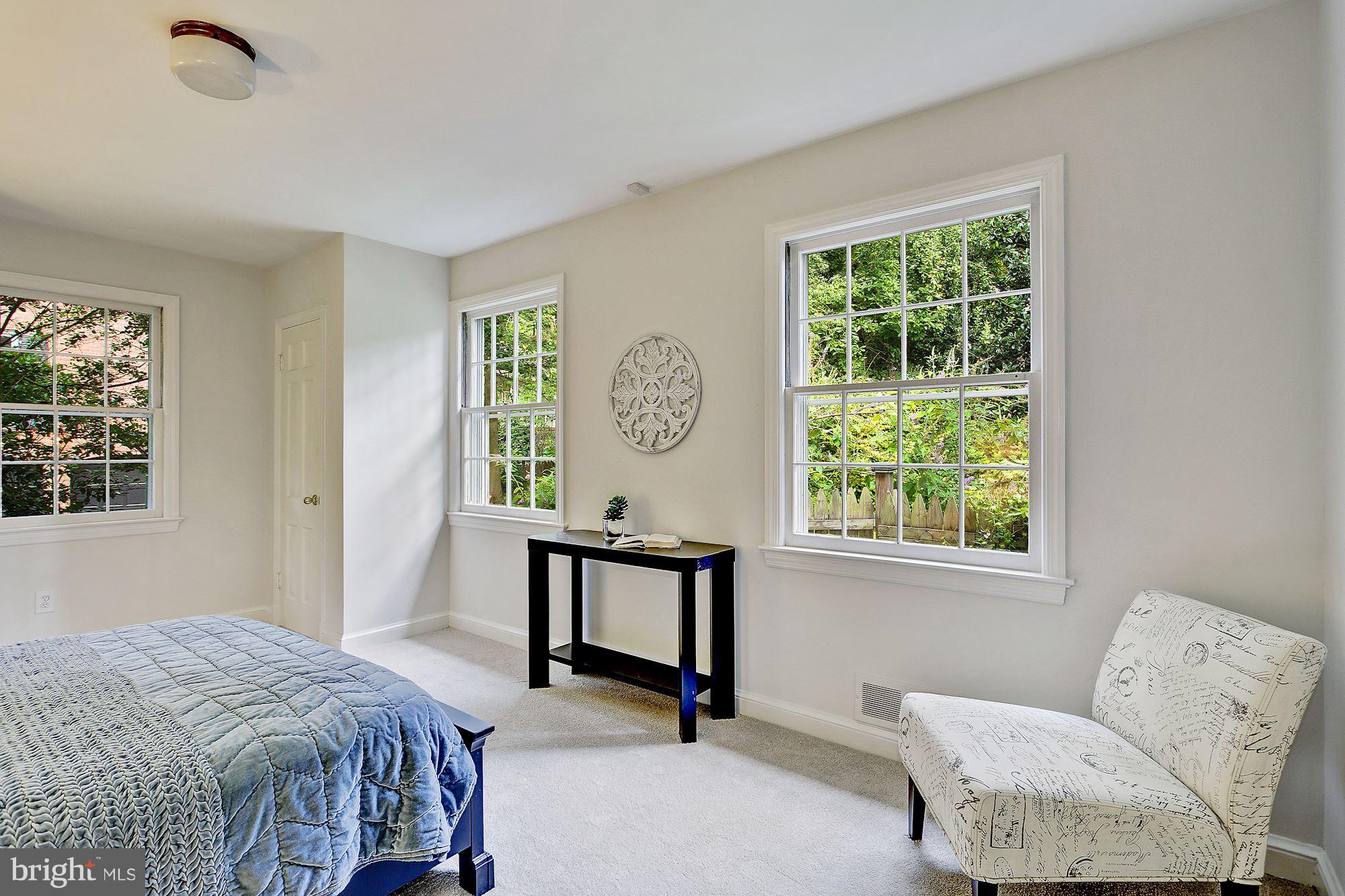 4525 Jamestown Road Bethesda, MD 20816 - Photo 13 of 20 Bedroom (Master)