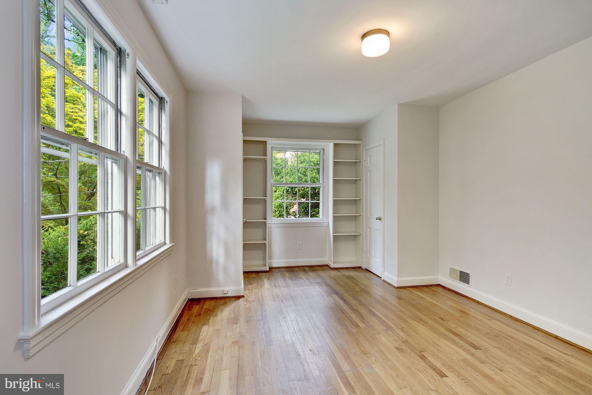 4525 Jamestown Road Bethesda, MD 20816 - Photo 15 of 20 Bedroom