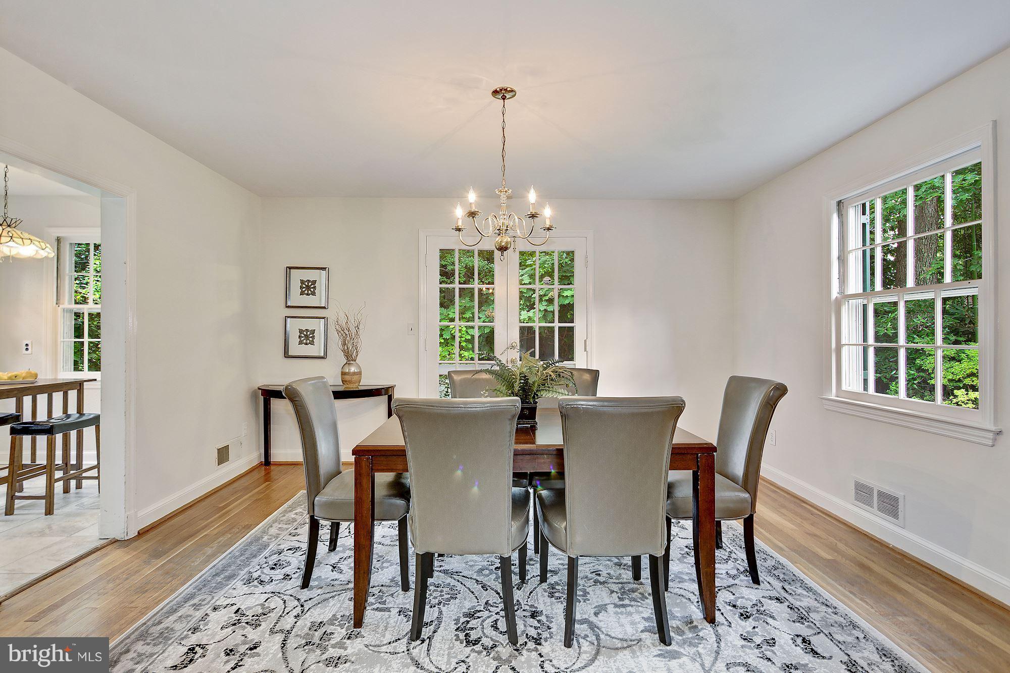 4525 Jamestown Road Bethesda, MD 20816 - Photo 5 of 20 Dining Room