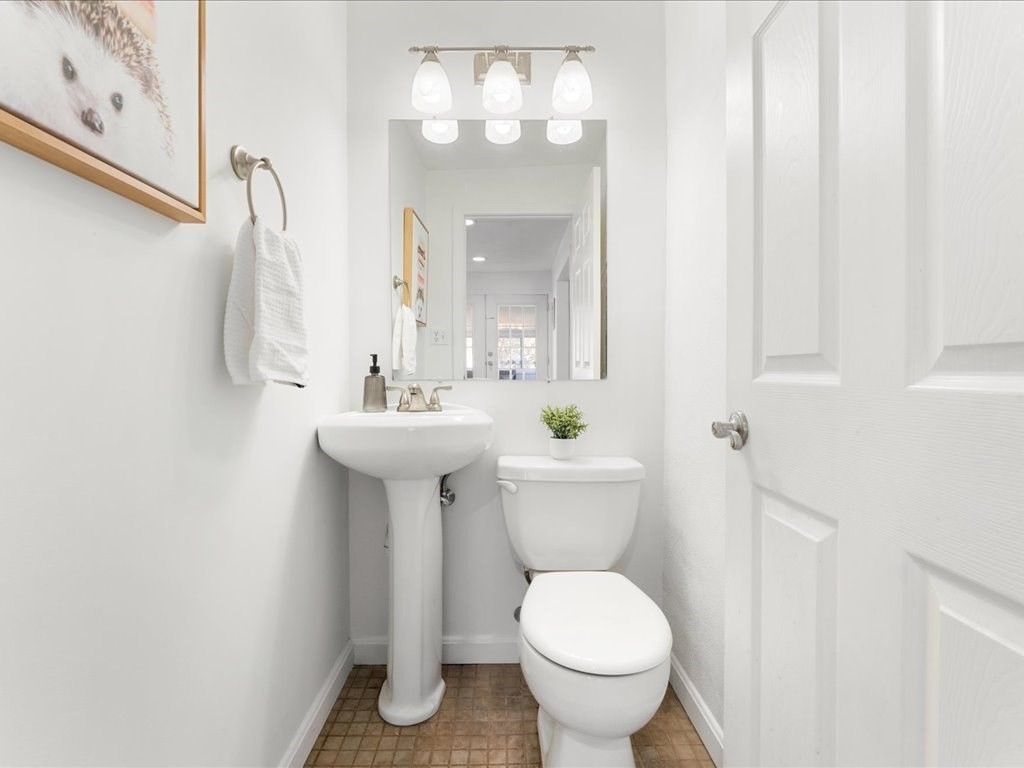 5 Perkins Road Danvers, MA 01923 - Photo 21 of 42