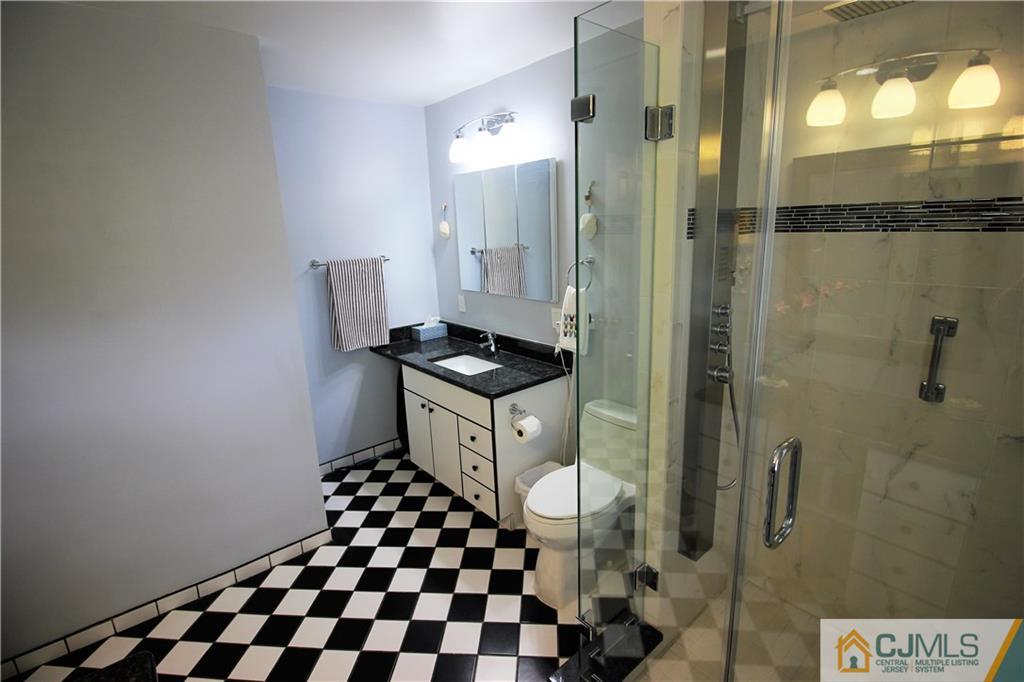 21 Jean Road East Brunswick, NJ 08816 - Photo 14 of 25 Gallery Image 14